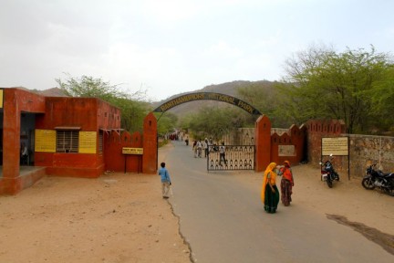 The locals are permitted to enter the NP so they can go to the Fort for worship.